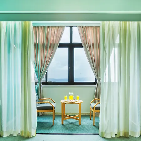 Hotel Troodos Hotel & Spa 3*