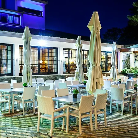 Hotel Troodos Hotel & Spa 3*