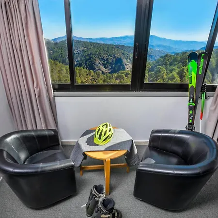 Hotel & Troodos